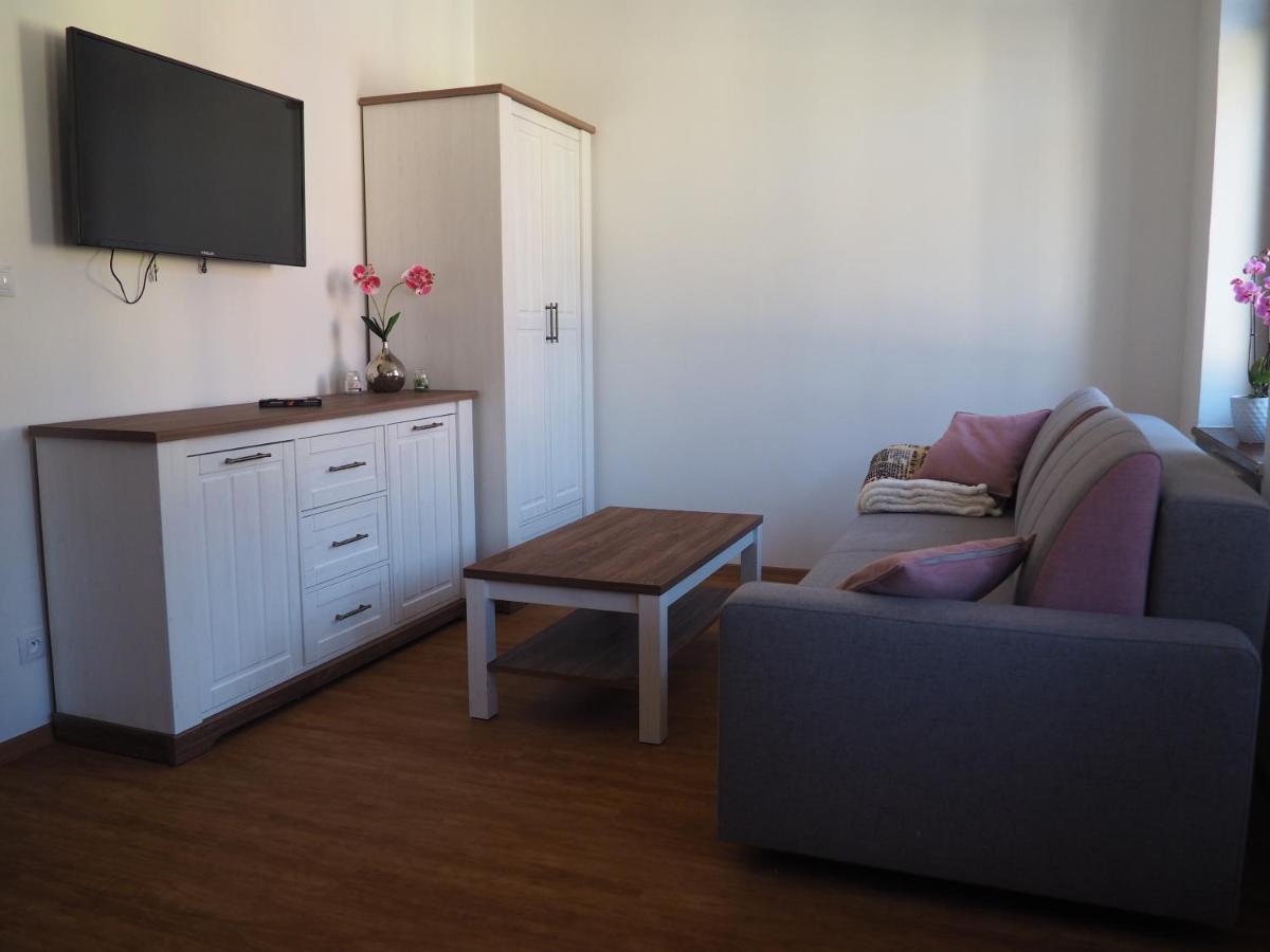 Apartmany Nejdek Ngoại thất bức ảnh