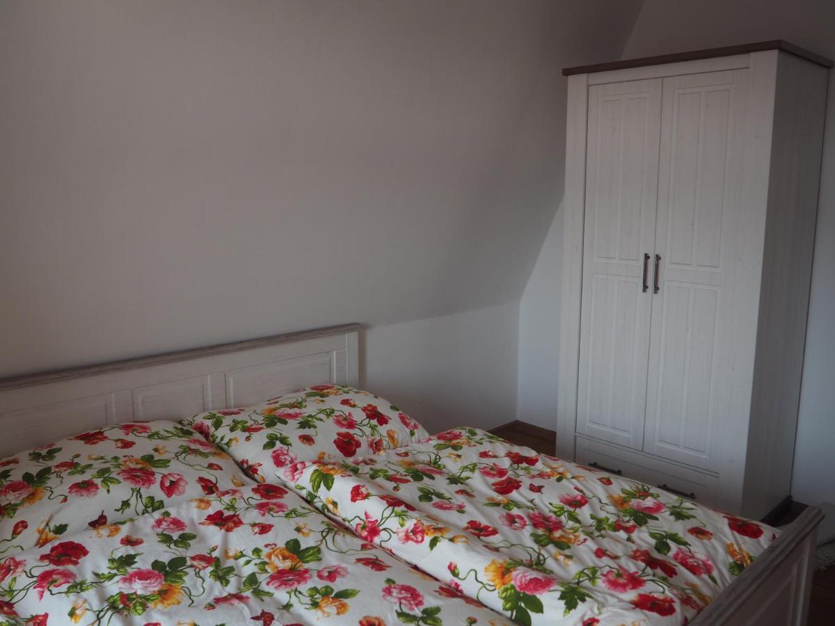 Apartmany Nejdek Ngoại thất bức ảnh