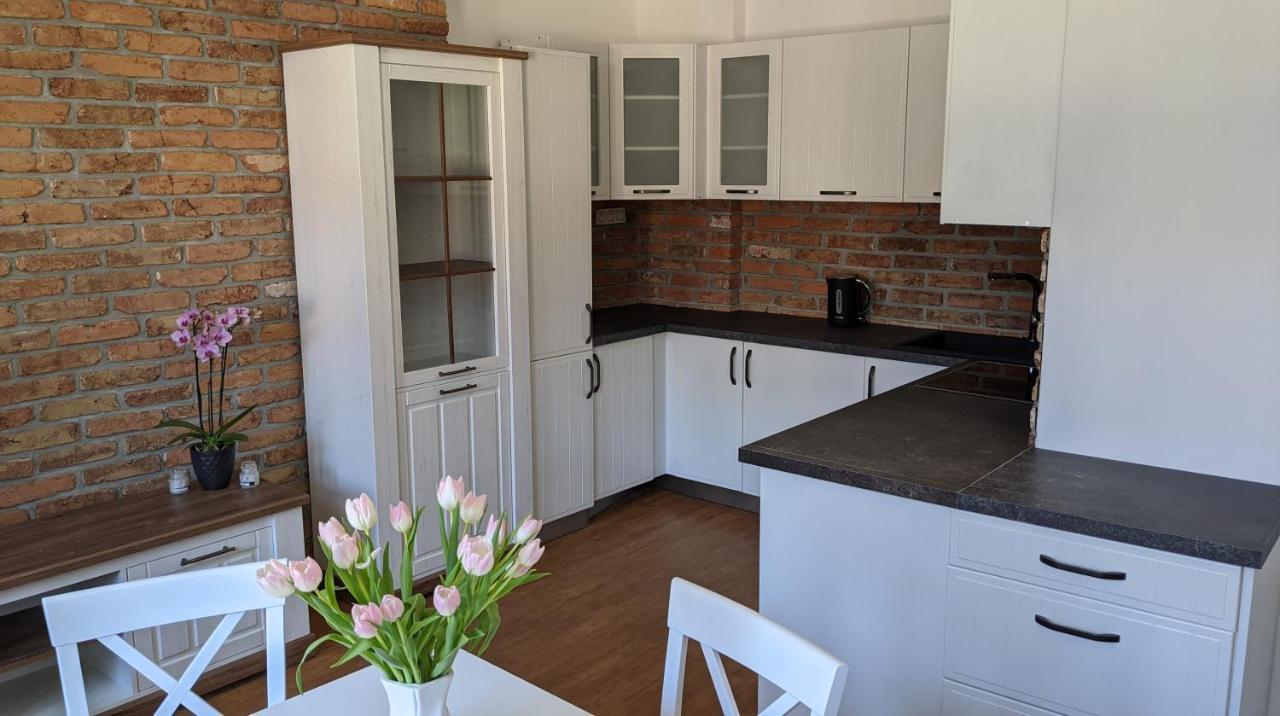 Apartmany Nejdek Ngoại thất bức ảnh
